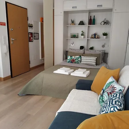 Lovely Studio In Graca Διαμέρισμα Lisboa